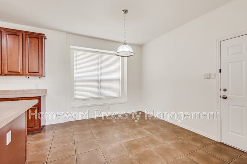 Aubrey House: 10256 Franklin Drive