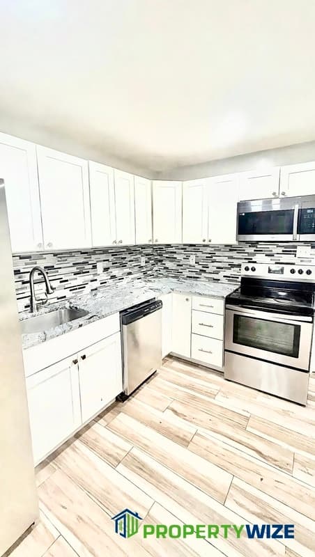 Gwynn Oak House: 7113 Liberty Road