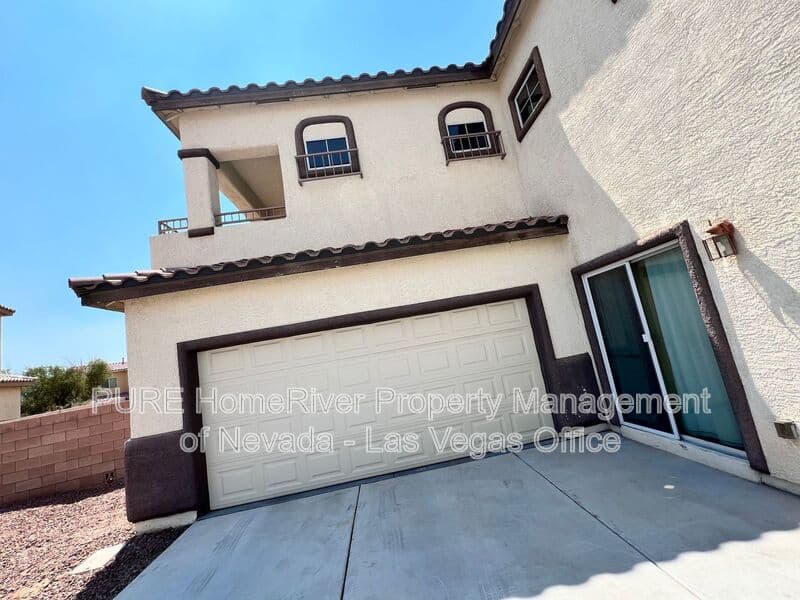 North Las Vegas House: 6109 Blue Luna Street