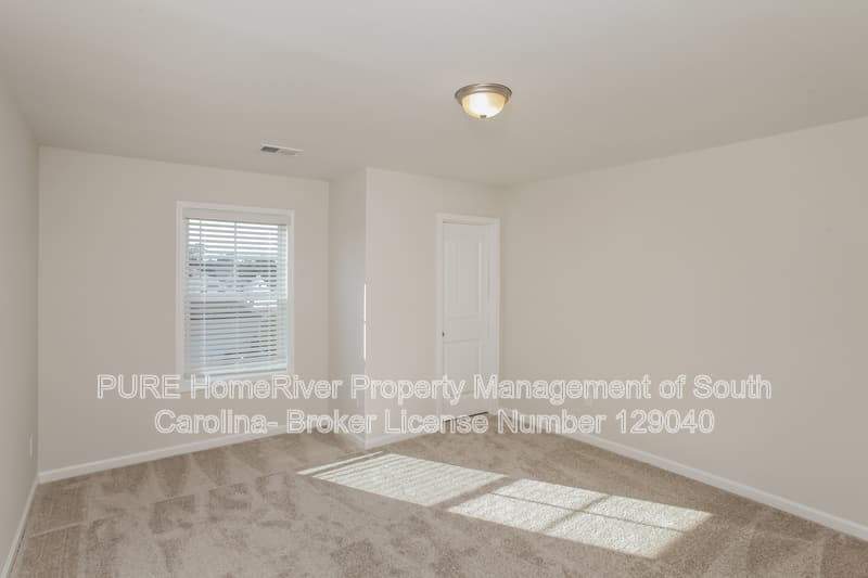 Chapin House: 509 Mitscher Way