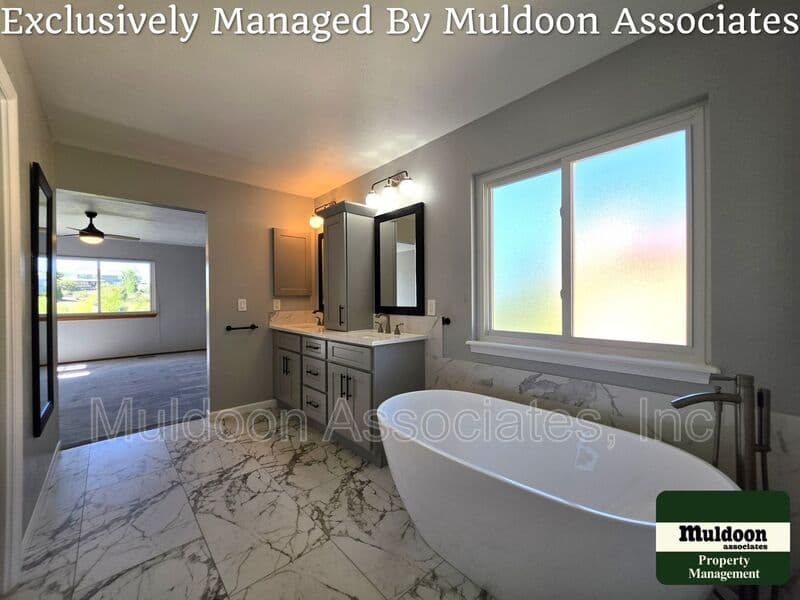 Colorado Springs House: 5552 Wells Fargo Dr