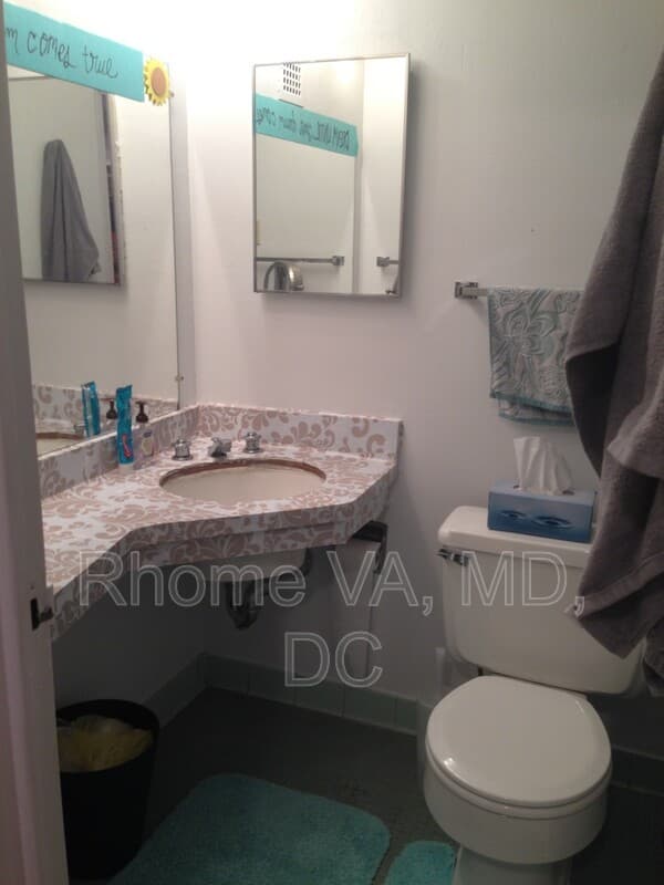 Washington Condo: 950 25th St NW