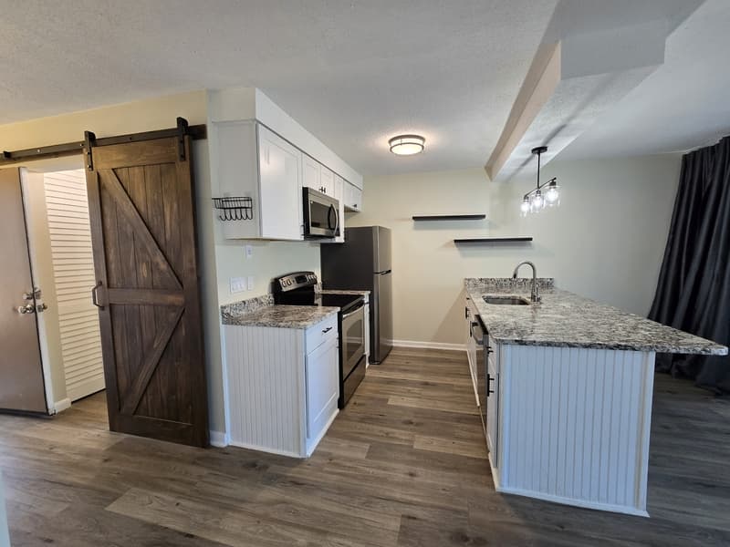 Raleigh Condo: 3071 Huntleigh Drive