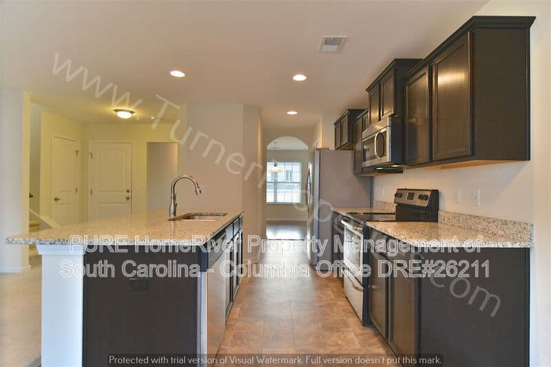 Chapin House: 162 Whispering Oak Ln