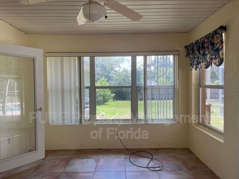Belleview House: 5918 SE 129th Place