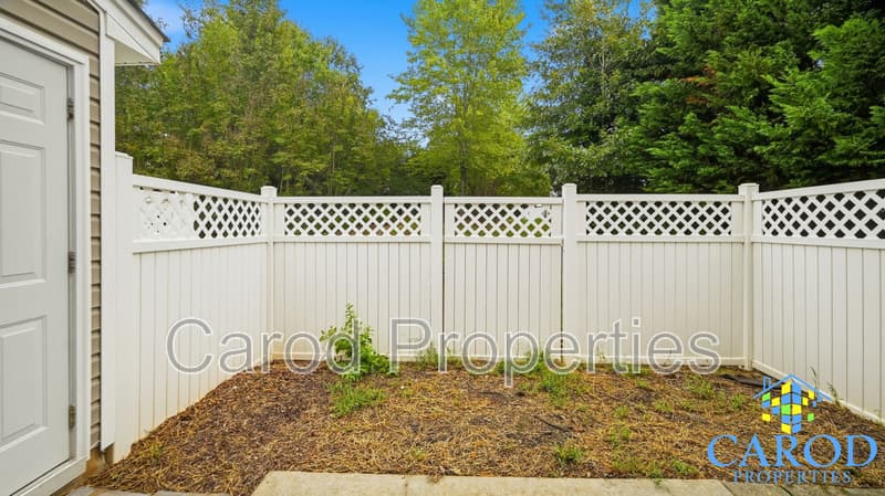 Greensboro Townhome: 302 Bridford Downs Dr.