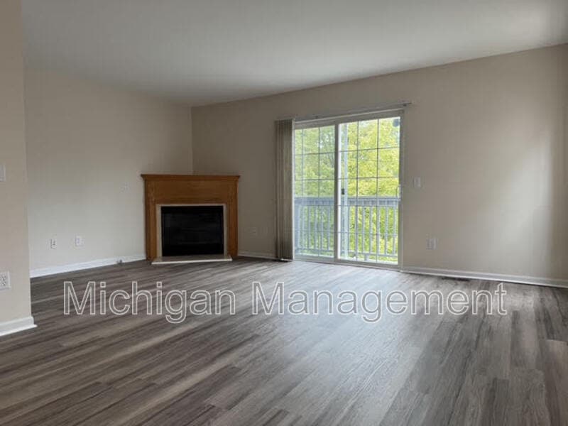 Ann Arbor Condo: 3107 Promenade Cir