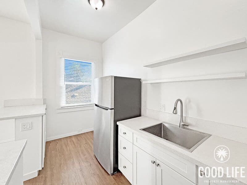 San Diego Condo: 849 22nd St