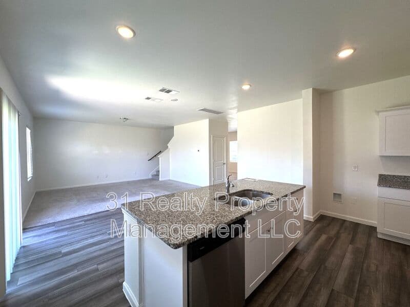 Fort Worth House: 10345 Castle Lyons Lane