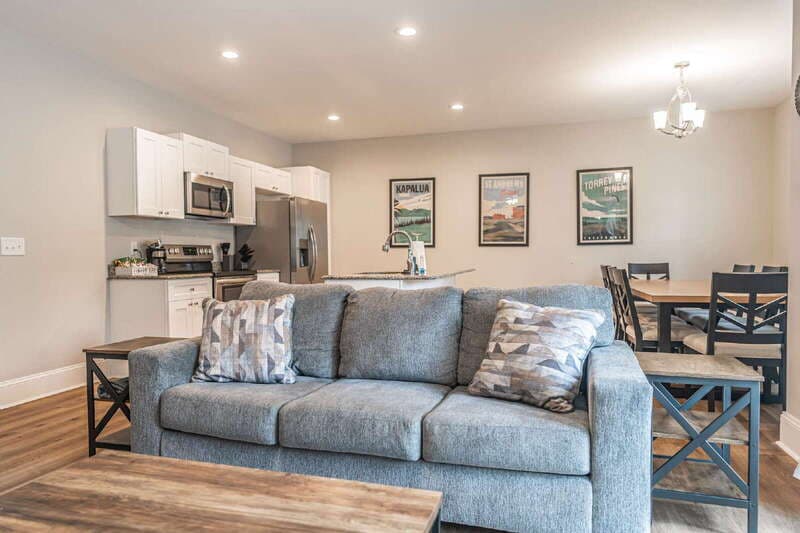 Aberdeen Townhome: 883 Ducks Lndg