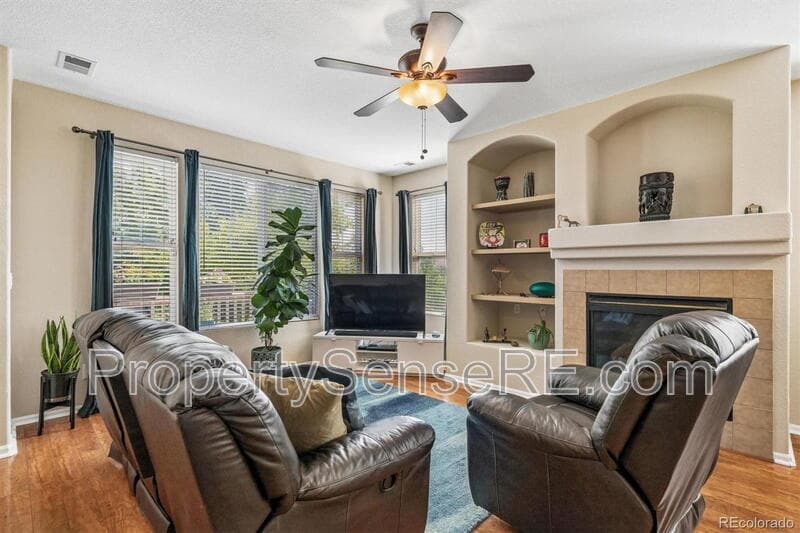 Aurora Townhome: 642 S Norfolk Way