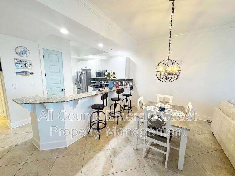 Destin Condo: 211 Durango Road