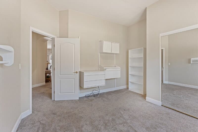 Folsom House: 1121 Galston Drive