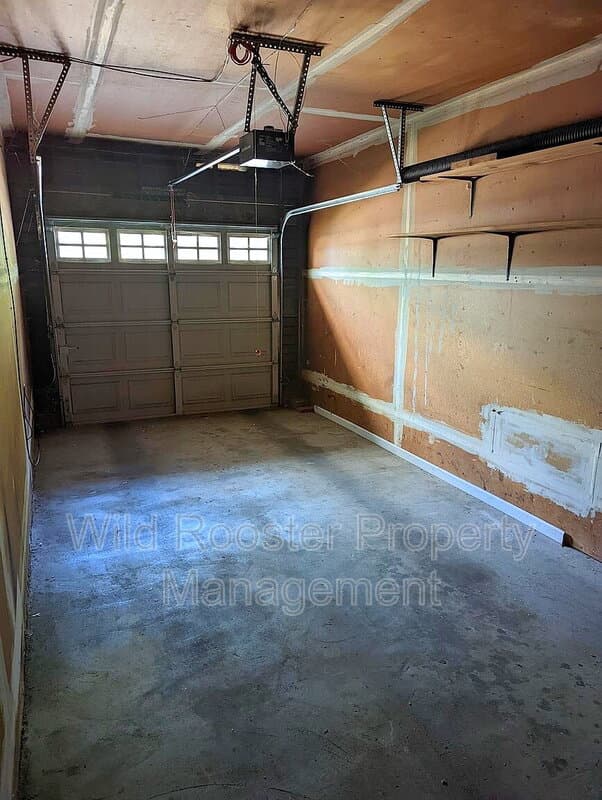 Sacramento Condo: 5320 Roger Way
