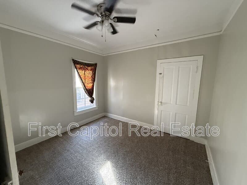 Hanover Condo: 532 Broadway