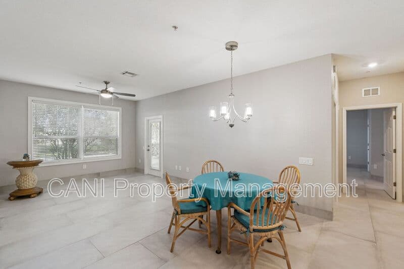 Orlando Condo: 2484 San Tecla Street