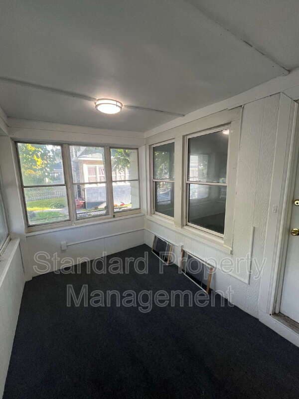 Rochester Condo: 294 Carter St (Apt 2)