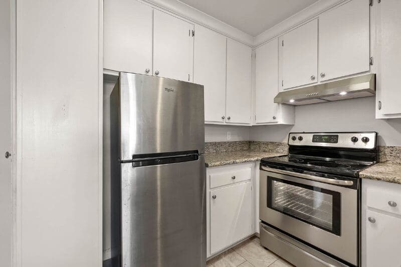 San Diego Condo: 1855 Diamond St