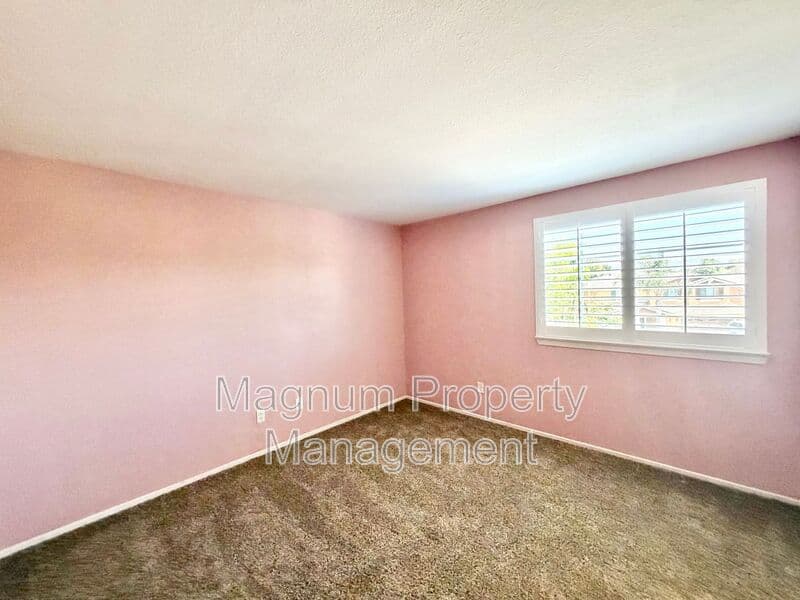 Temecula House: 46383 Vianne Ct
