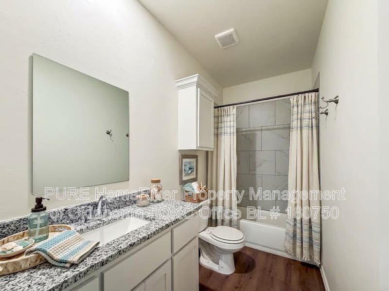 YUKON Condo: 10626 SW 16TH TER
