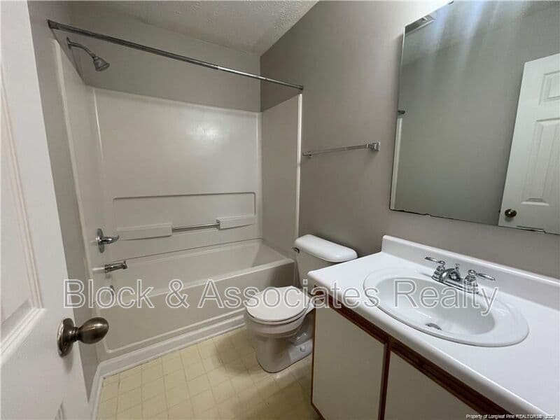 Fayetteville House: 241-12 Waterdown Drive