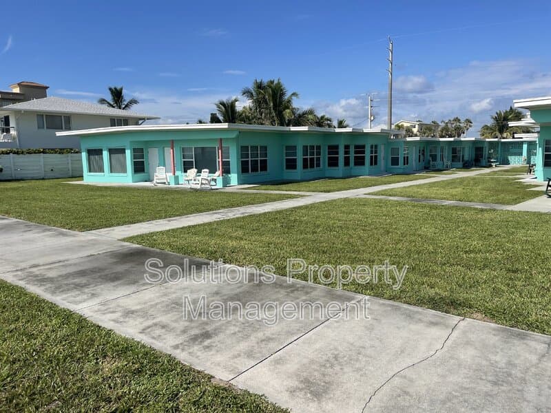 Cocoa Beach Condo: 1365 South Atlantic Avenue