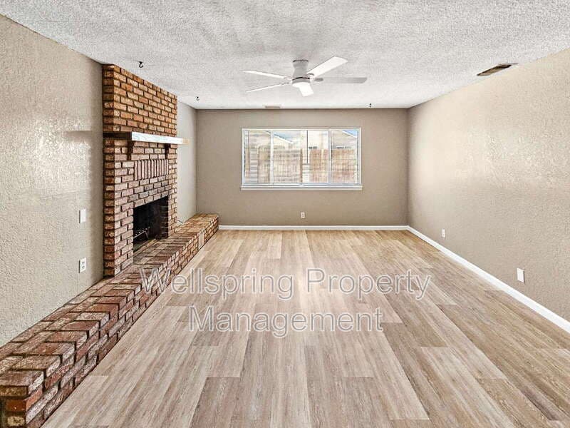 Ridgecrest House: 933 West Boston Avenue