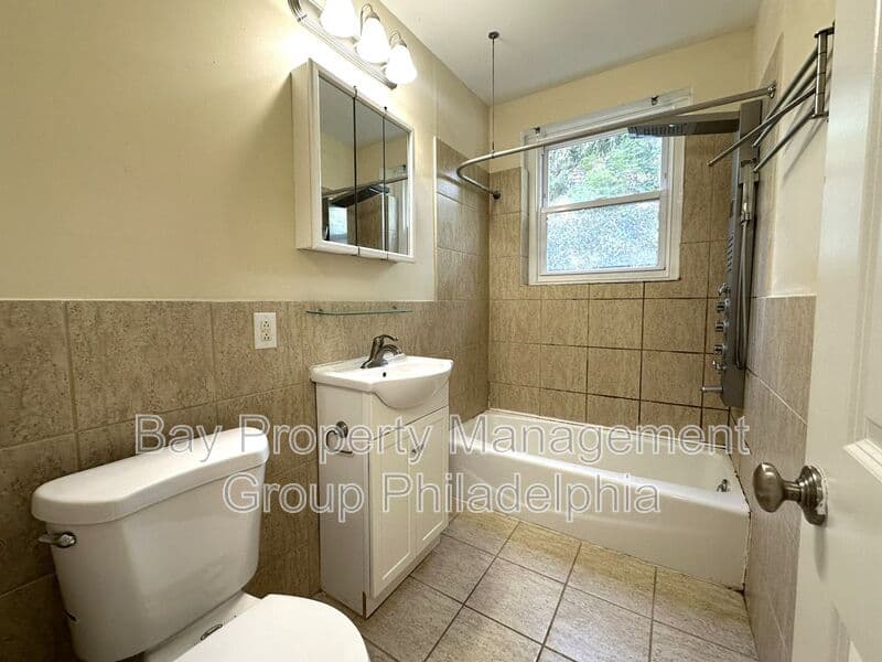 Philadelphia Condo: 437 W School House Ln