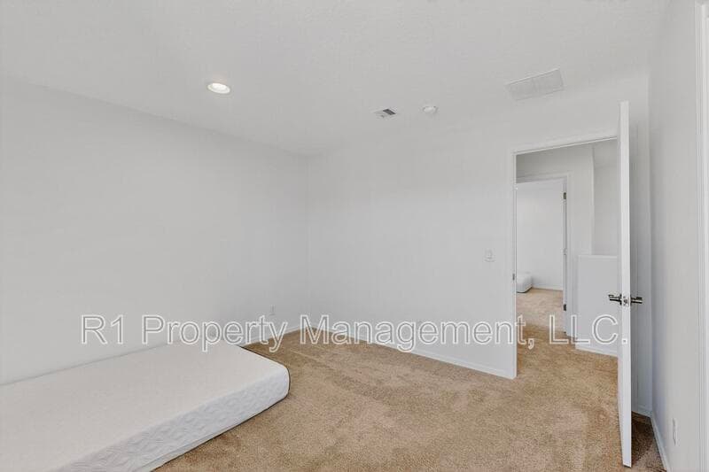 Rio Rancho House: 108 Hue Street