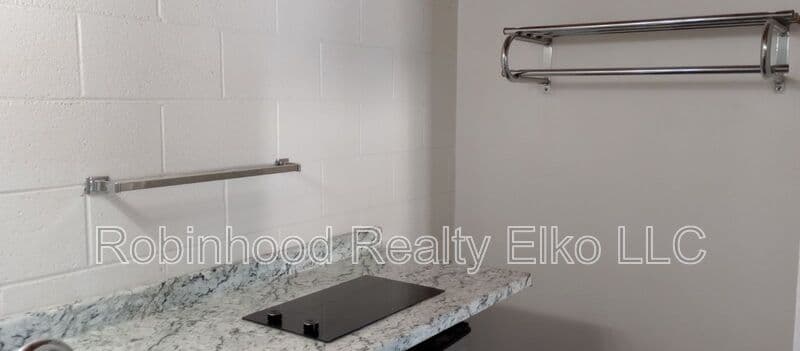 Wells Condo: 340 6th Street #27