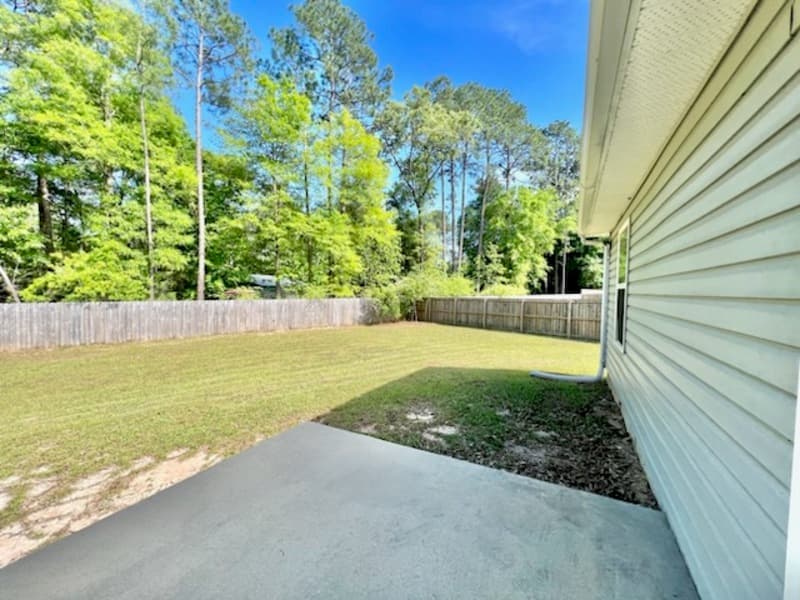 Crestview House: 6193 Anchors Drive