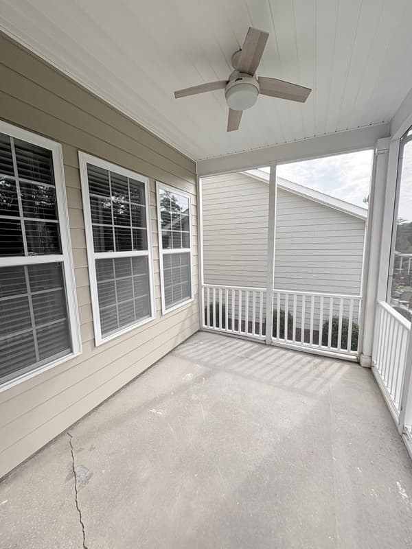 Blythewood House: 676 Scarlet Baby Dr