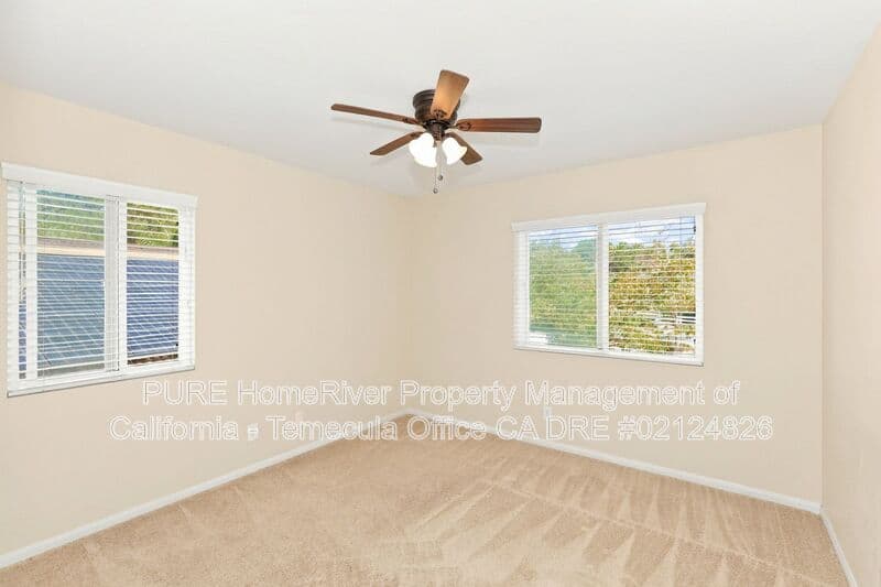 Temecula House: 41716 Monterey Pl