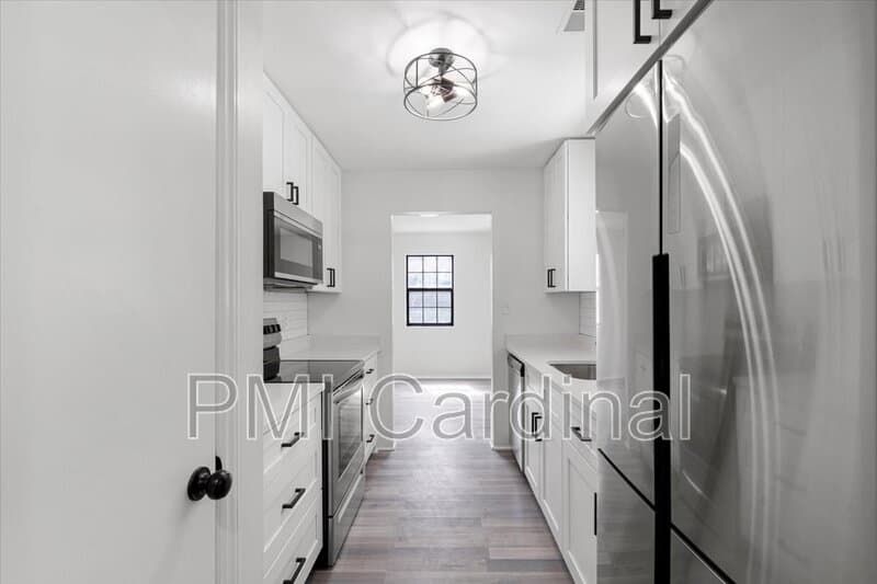 Charlotte House: 2117 Wilson Ave