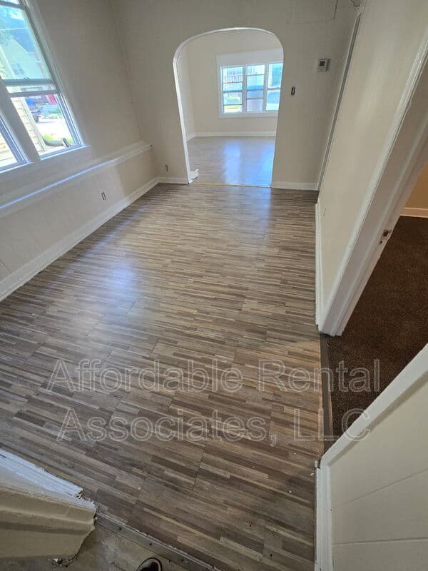 Milwaukee Condo: 2360 S 16th ST