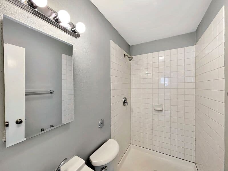 San Diego House: 3477 Aveley Place