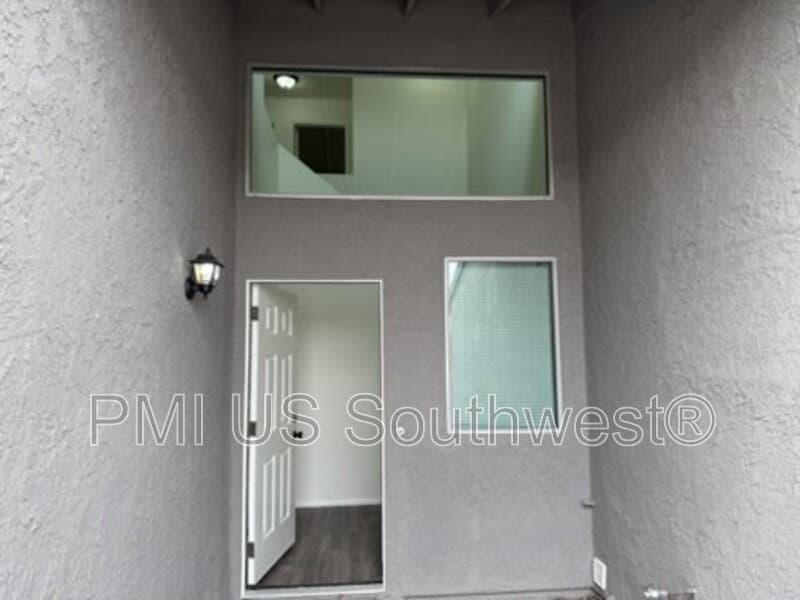 Bullhead City Condo: 405 Anna Circle
