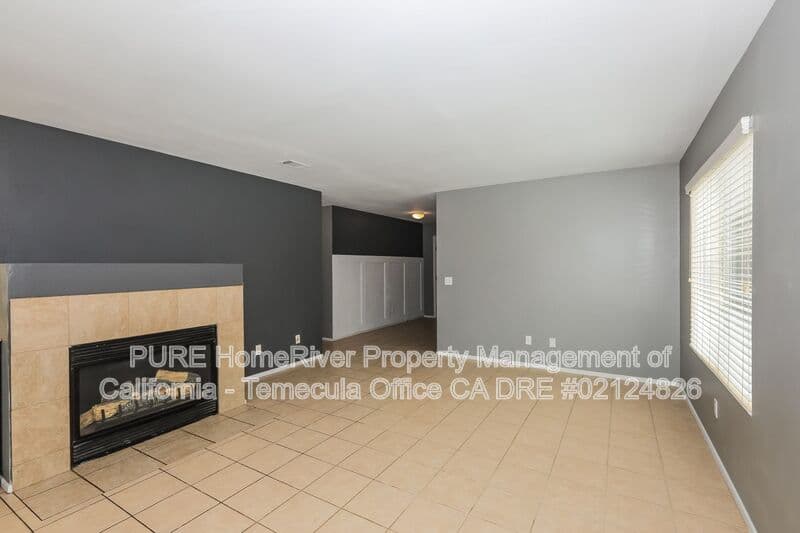 Twentynine Palms House: 71566 Florida Dr