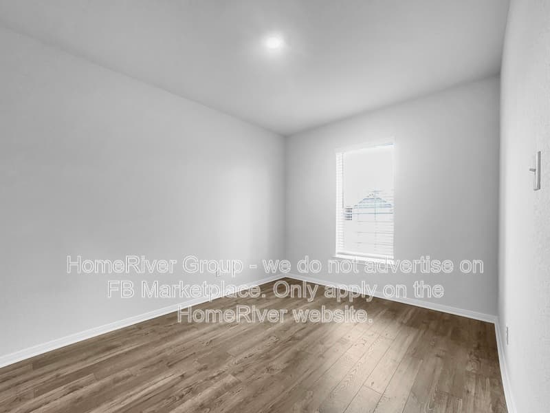 Richmond House: 7622 Thrips Ln