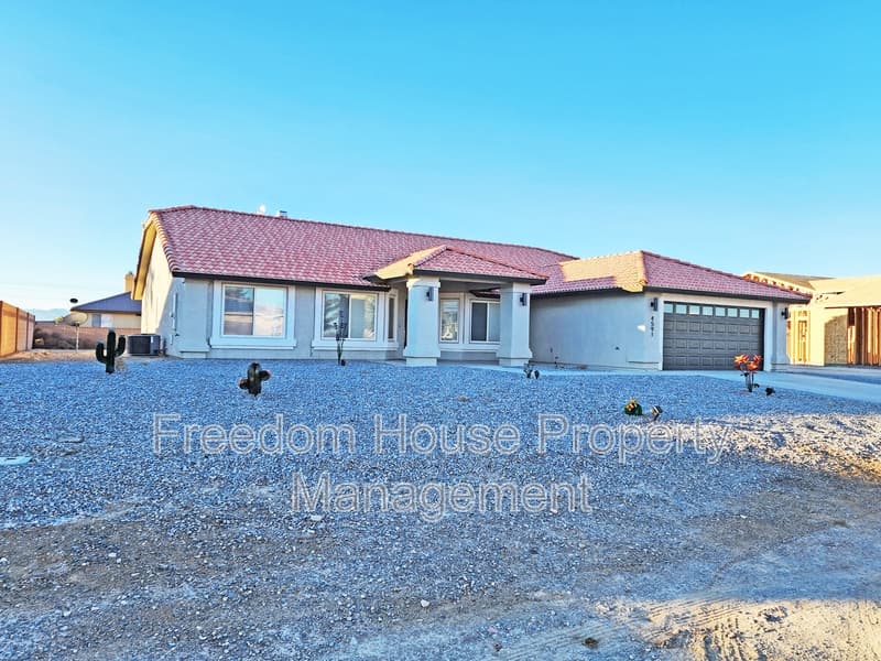 Pahrump House: 4591 Stoneham Street
