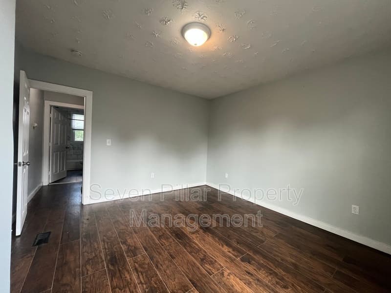 Columbus Condo: 114 Dana Ave