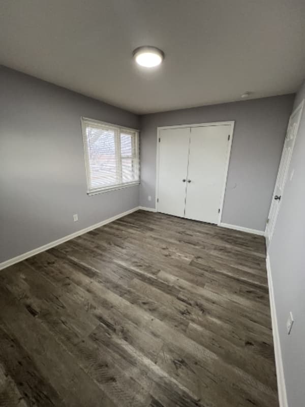 Wayne Condo: 35505 Michigan - Apt 2