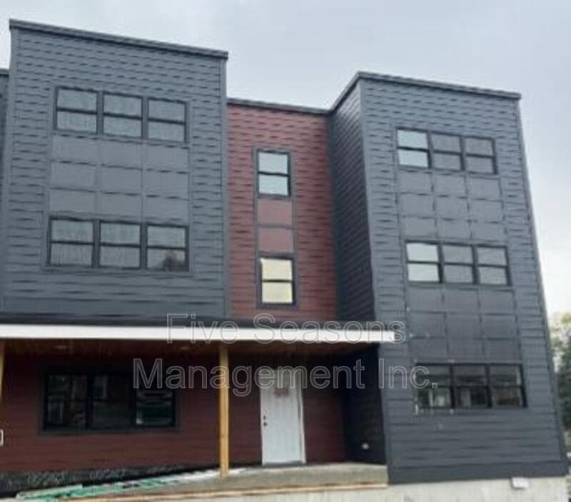 Burlington Condo: 199 King Street - 6