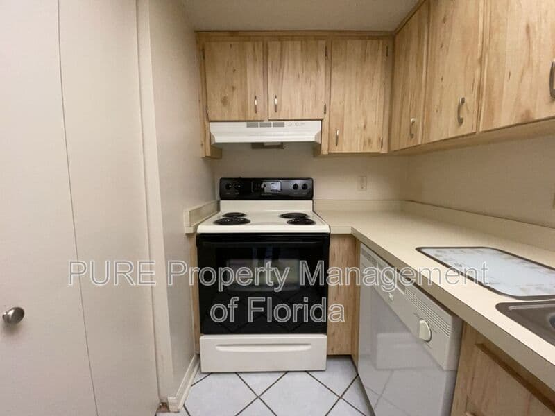 Ocala House: 3012 SE 5 Terrace