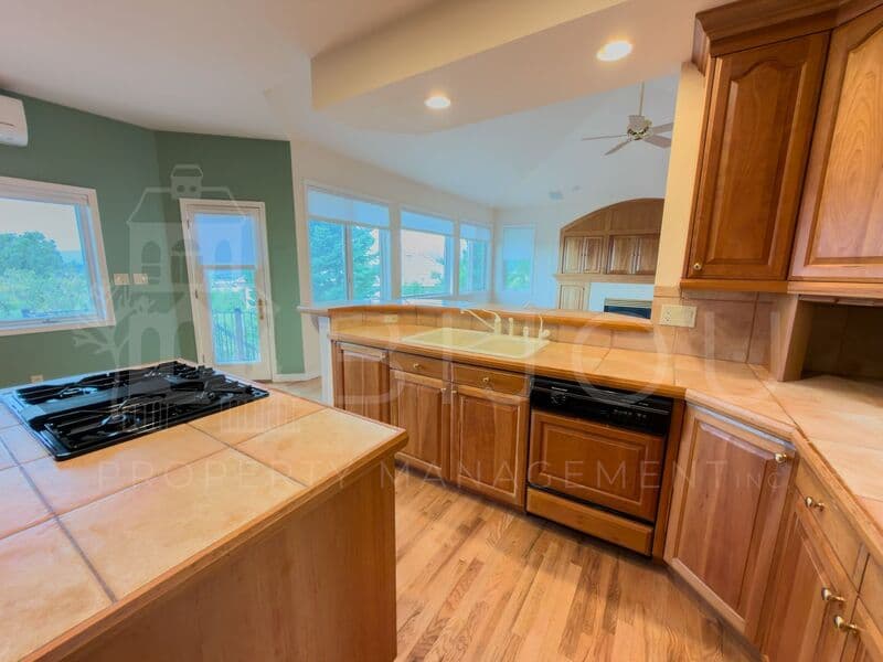 Colorado Springs House: 15325 Copperfield Dr
