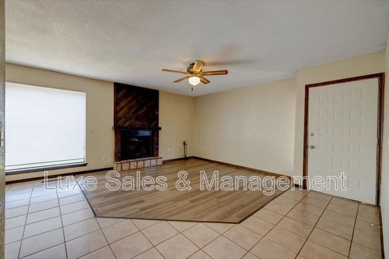 Oklahoma City House: 3718 Southwind Ave