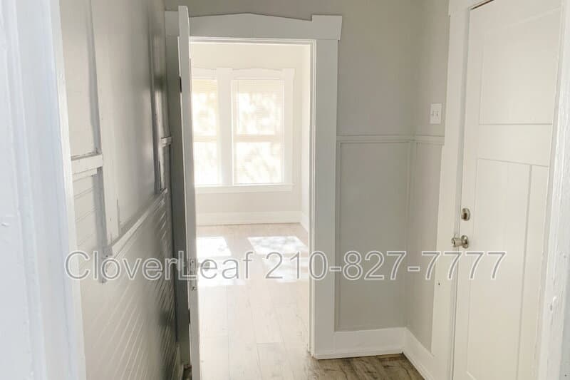 San Antonio Condo: 226 McLaughlin Ave