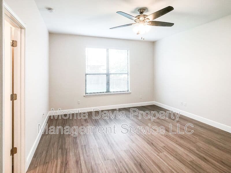 Cedar Park House: 2105 Sage Canyon Drive