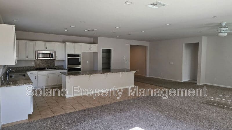 Dixon House: 1680 Gold Street