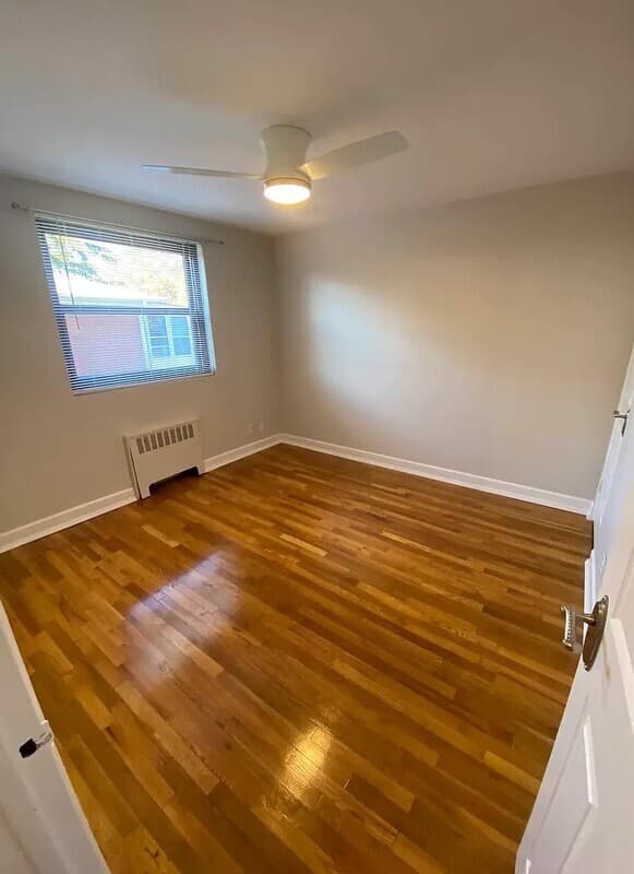 Whitestone Condo: 160-19 16th Ave